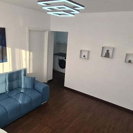 Belvedere Delux Apartment Deva Ngoại thất bức ảnh
