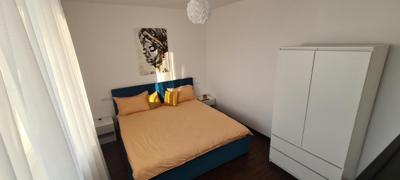 Belvedere Delux Apartment Deva Ngoại thất bức ảnh