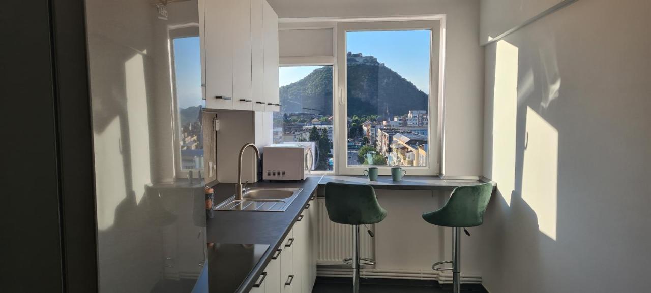 Belvedere Delux Apartment Deva Ngoại thất bức ảnh